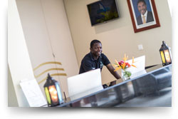 Ngalawa Hotel & Resort